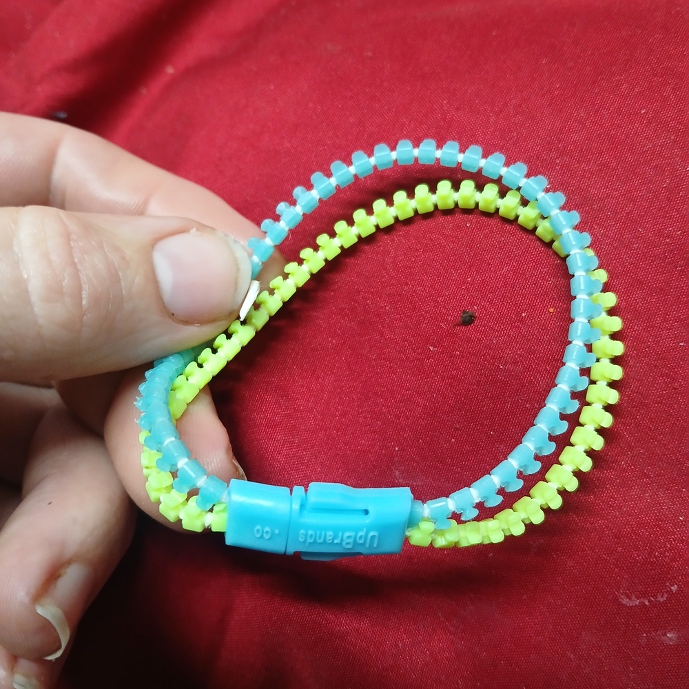 sensory fidget zipper bracelets Green And Blue Duo